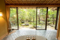 With a Private Open-Air Bath using a Natural Hot Spring [Aki no Yakata - Deluxe Suite/Horai-no-Ma]