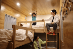 3段のバンクベッドです。