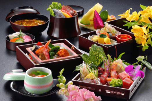 【11:30～最大9.5時間】客室ランチ＆ディナートリップ