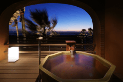 【12:00】日帰り貸切露天風呂