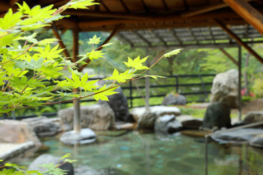大浴場「鬼黒美湯」