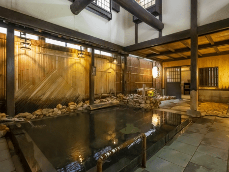 身体を温める「温活」なら温泉ご入浴がお勧め。温かいお食事と温泉で心身のリフレッシュを。