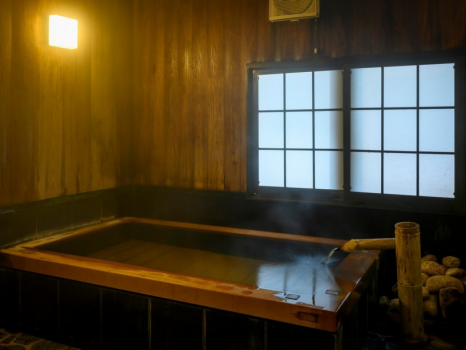 【貸切風呂よいまち草】ご家族で、ご夫婦でゆっくりとご利用頂けるお風呂です。（通常有料）