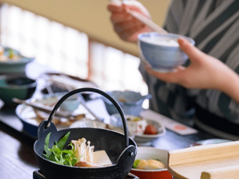 【朝食】炊き立てのご飯と美味しいお味噌汁で穏やかな朝のひと時を。