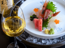 山陰の地酒などもご用意しております。お料理と共にお愉しみください。