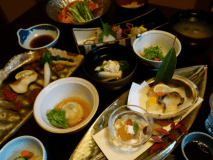 お昼の「花紋御膳」（イメージ）