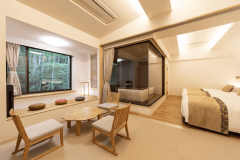 【402】露天風呂付き和洋室｜3ベッド｜竹林側53.6㎡（2025年1月リニューアル）