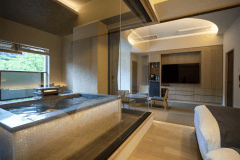 【401】露天風呂付き和洋室｜3ベッド｜山並側53.6㎡（2025年1月リニューアル）