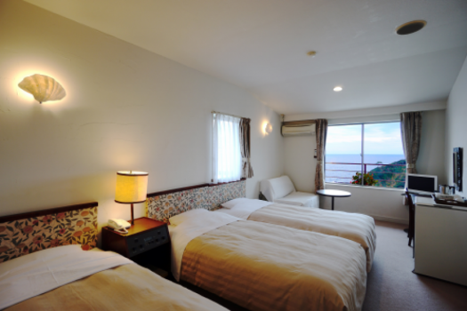 Ocean View Triple Bedroom