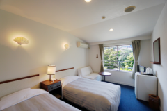 寝室にいるときは海が見えなくても大丈夫、という方に。お得なプランもご用意しております☆