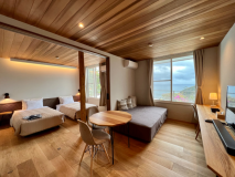 オーシャンビュー、ダイニングスペースのついたお部屋です