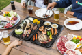 BBQグリルは卓上グリル。みんなで焼きながら食べられる！