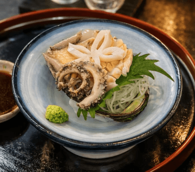 【上質会席】鮑の刺身&times;季節の逸品／源泉掛け流し内湯付・お部屋食