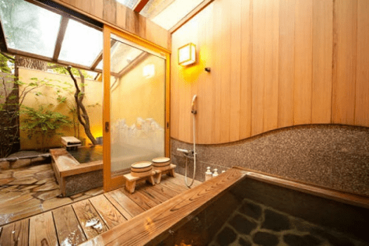 【さざんか】
源泉かけ流しの露天風呂と内湯