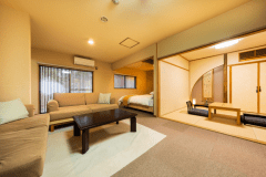 【かえで】6畳＋6畳＋洋間＋ツイン／檜風呂