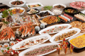 みんな大満足の豪華バイキング。