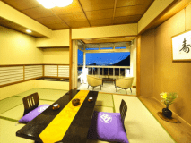 【上階層　和室10畳】誰にも邪魔されず、“煌く夜景”をお楽しみ下さい