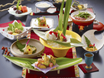 【寿亭の基本会席】“国土交通大臣賞”を受賞した当館自慢の若き料理長が腕をふるう“食の雅”