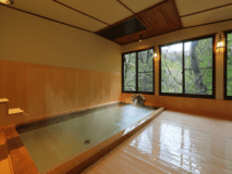 貸切風呂「櫨染」