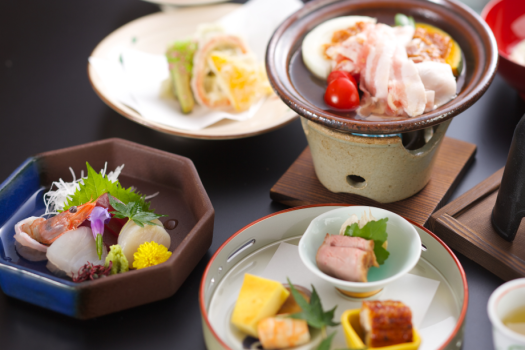 ■夕食付■当館定番会席をお客様だけの空間で提供※朝食なし