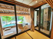 【Momiji】Spacious, modern Japanese-style room with a nice view of the garden.